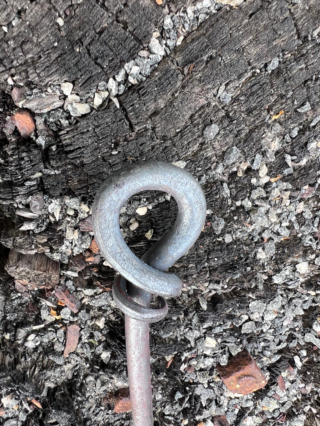 Hook and eye latch
