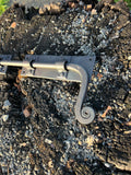 Bolt latch
