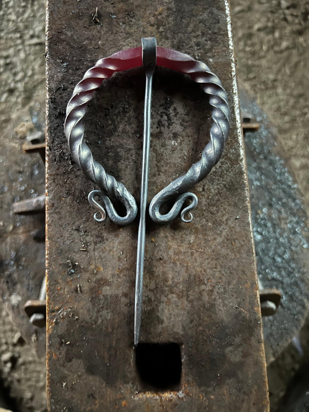 Penannular cloak brooch