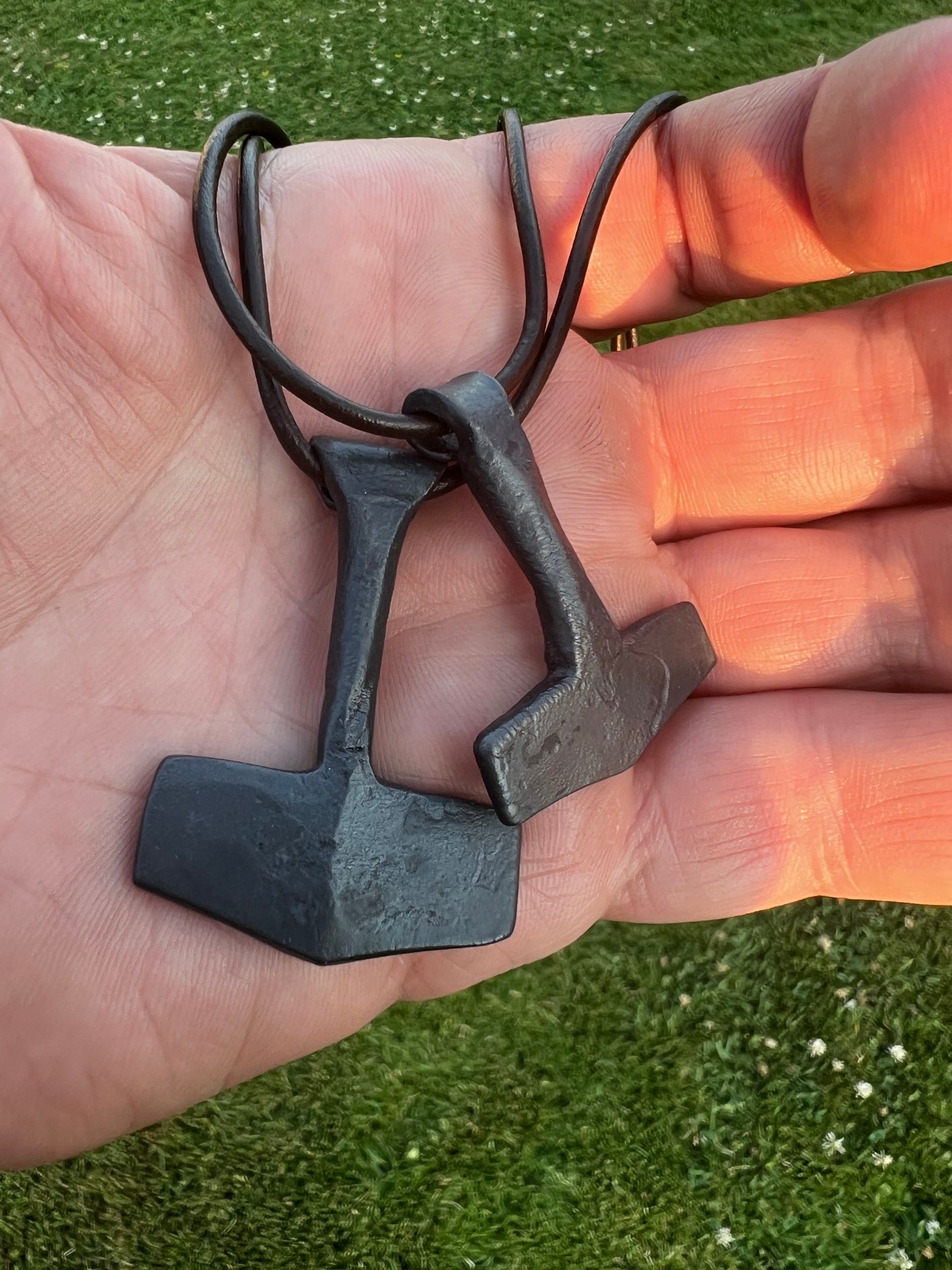 Mjølner pendant - Thor’s hammer