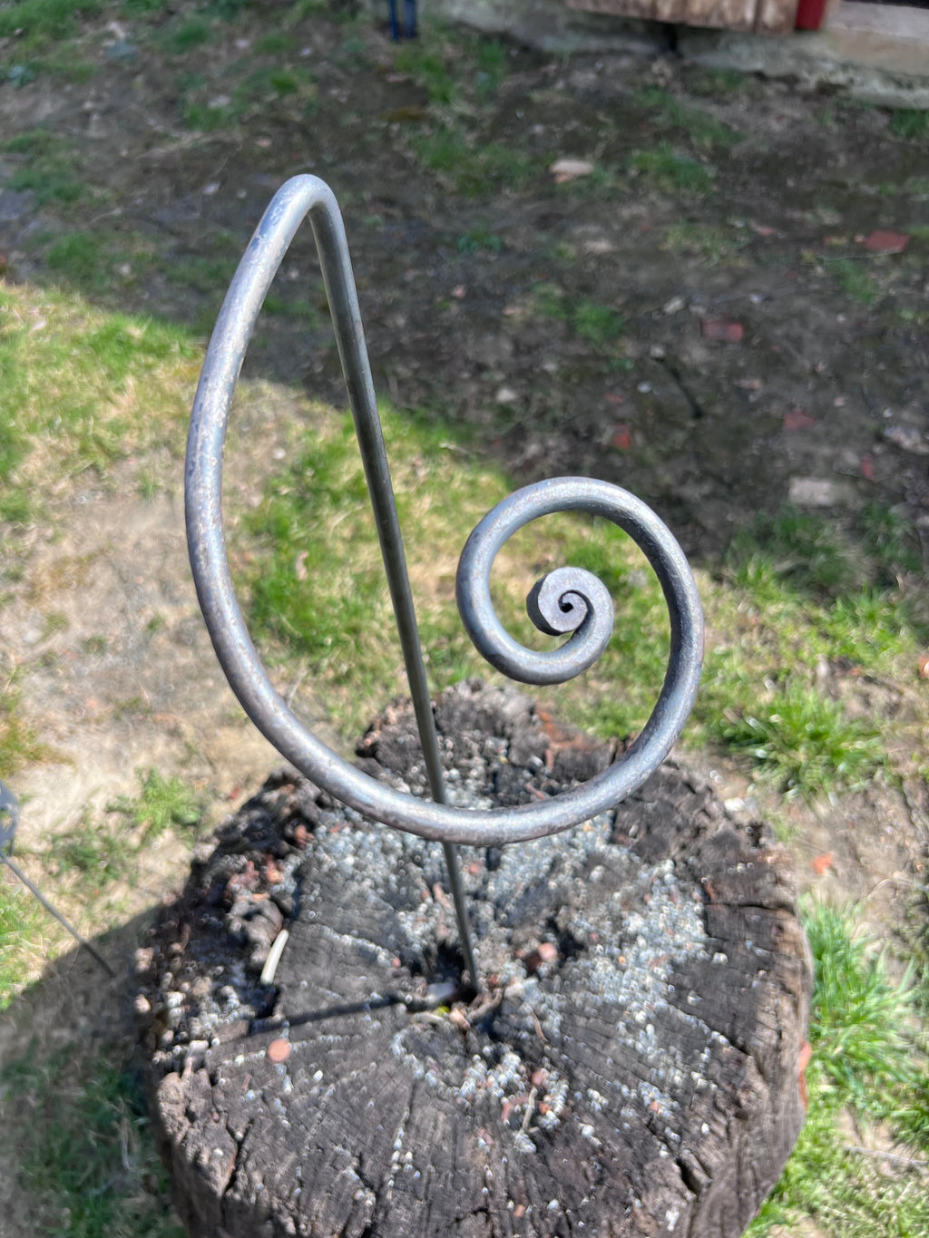 Plant support