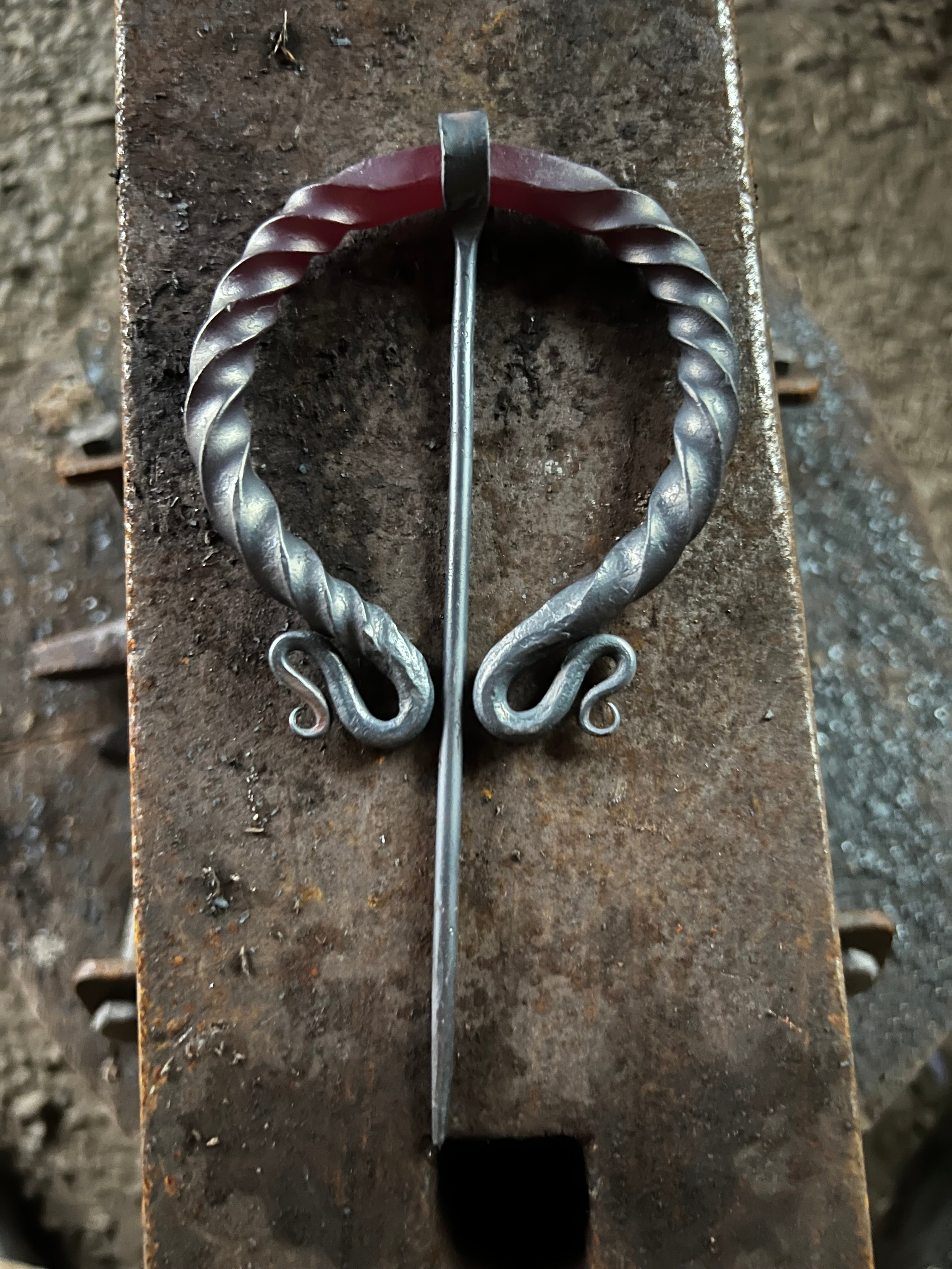 Penannular cloak brooch