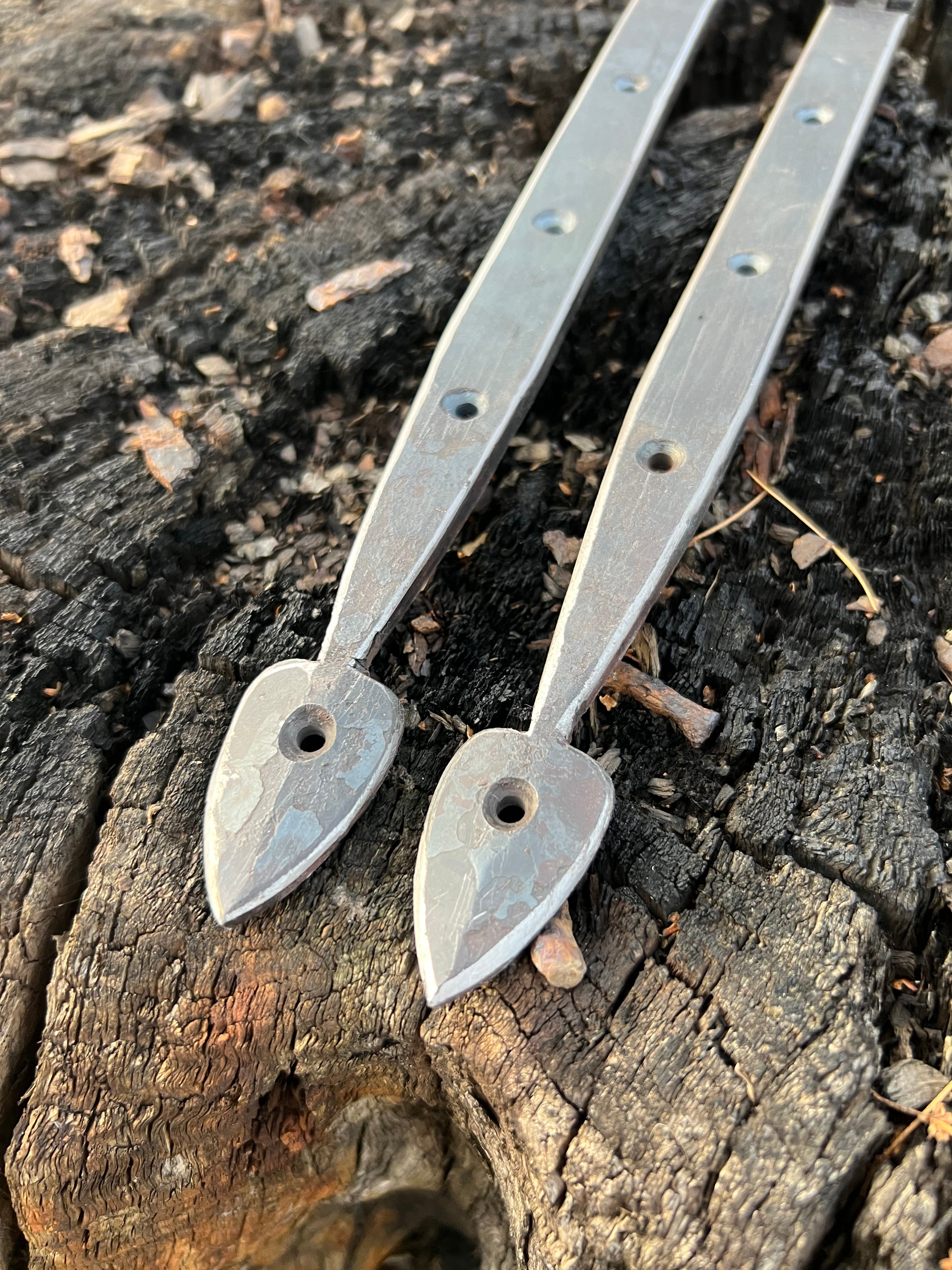 Tool chest hinges
